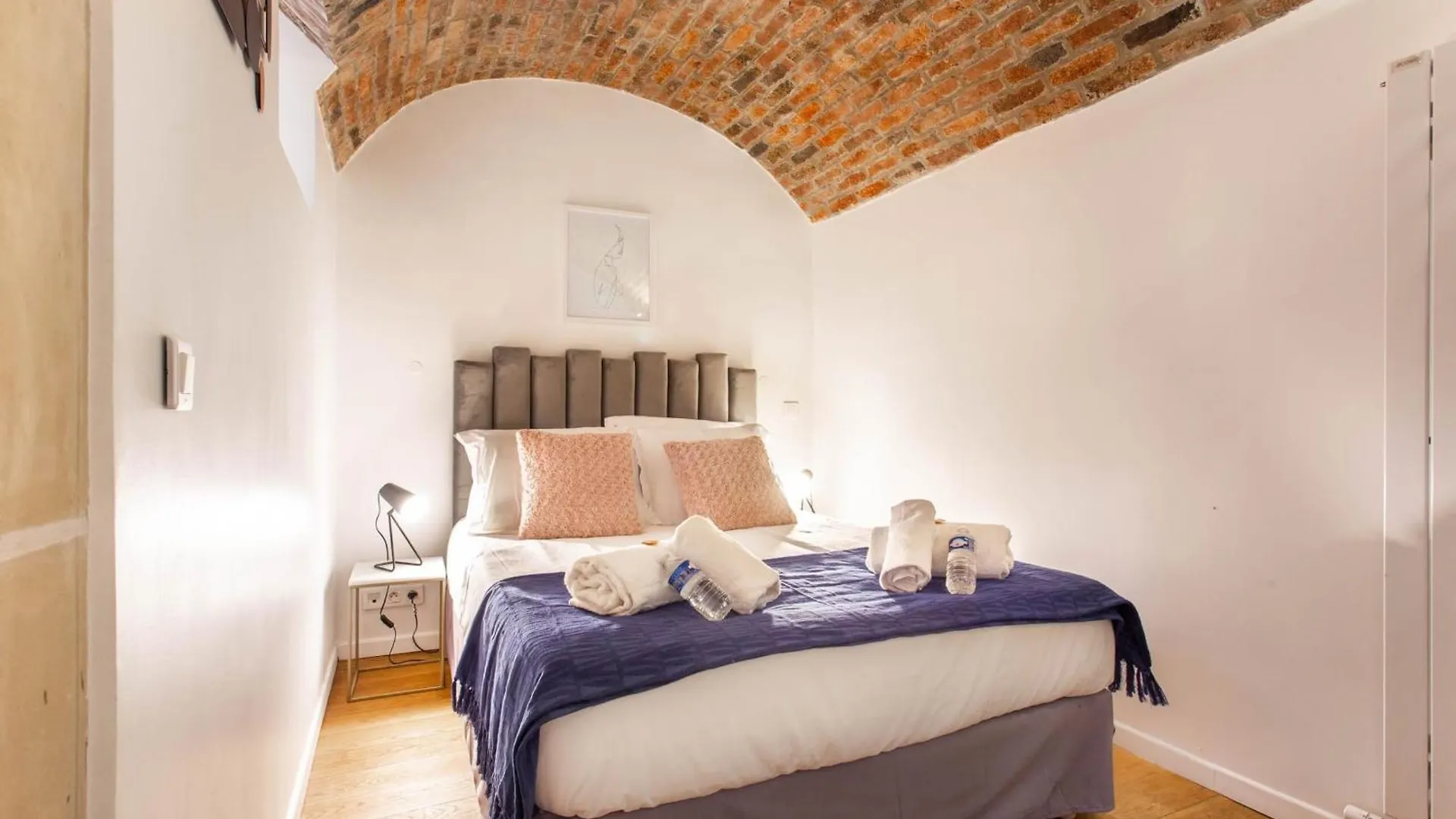 Beautiful House South Pigalle-opera شقة *